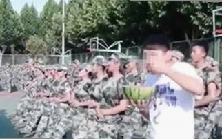 娱乐圈热议：揭秘近期热门吃瓜与争议事件